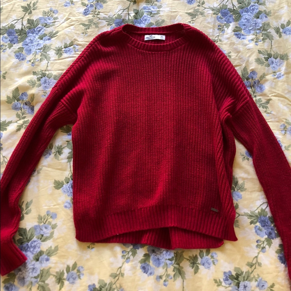 hollister red sweater xs
